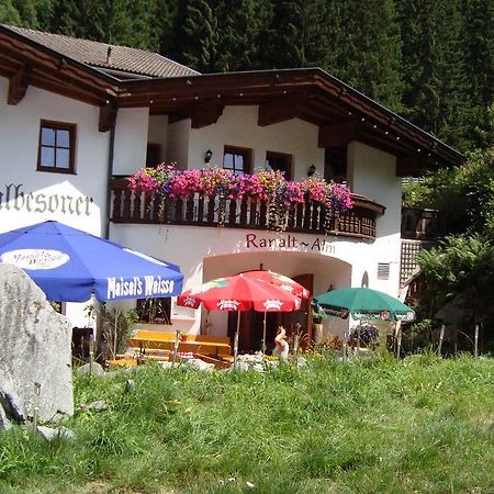 Ferienwohnung Gasthaus Falbesoner Gschnitz Exterior foto