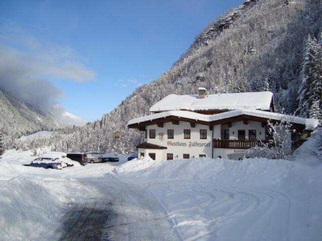 Ferienwohnung Gasthaus Falbesoner Gschnitz Exterior foto