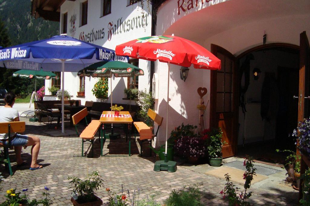 Ferienwohnung Gasthaus Falbesoner Gschnitz Exterior foto