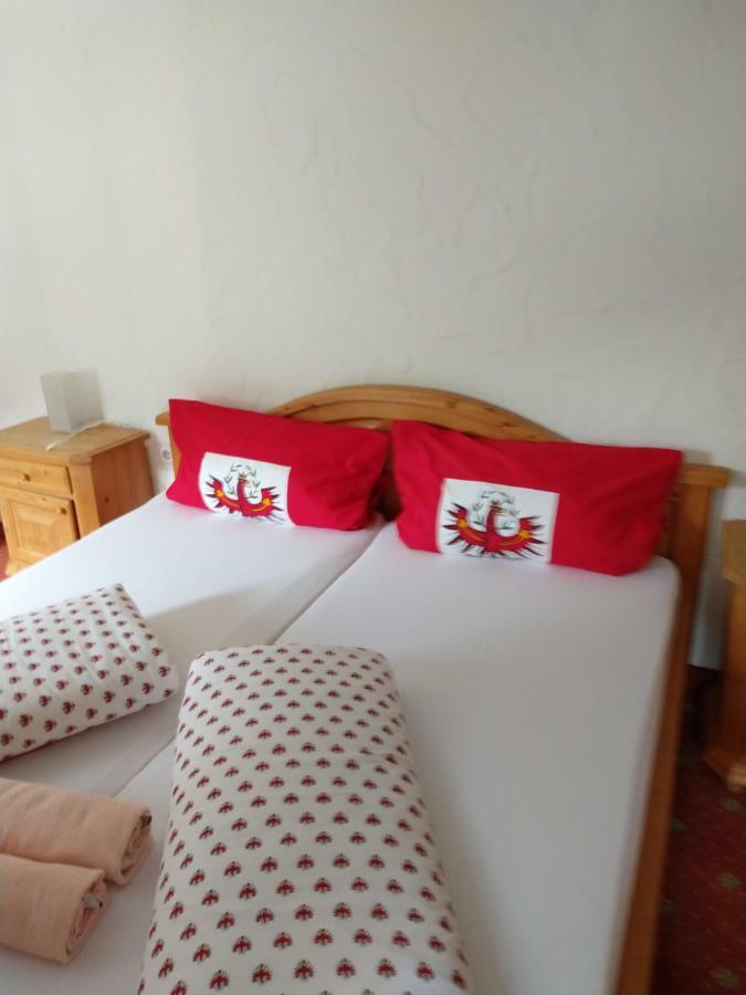 Ferienwohnung Gasthaus Falbesoner Gschnitz Exterior foto